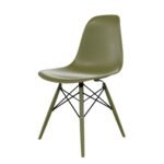 Cadeira Eames Pp Pés Em Polipropileno