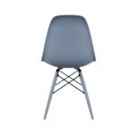 Cadeira Eames Pp Pés Em Polipropileno