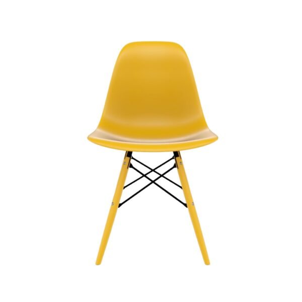 Cadeira Eames Pp Pés Em Polipropileno